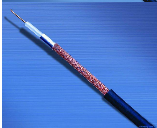 選擇電力電纜的截面時(shí)，應(yīng)遵照哪些規(guī)定